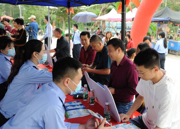 五省市税务部门举办“行走江河发现最美”税收互动普法活动