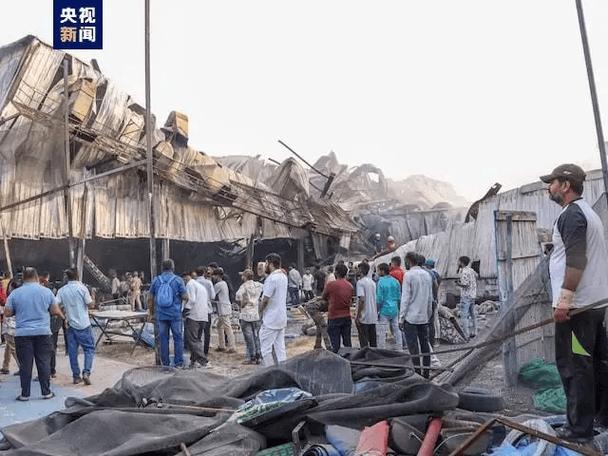 布基纳法索车队遇爆炸袭击 35人死亡