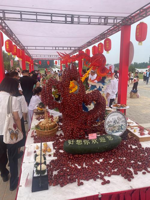 400名师生深入枣乡新郑 “沉浸式”体验枣文化