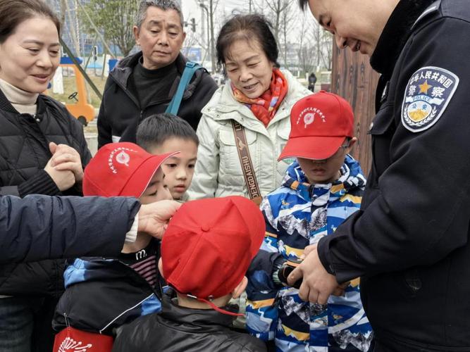 延津开展“快乐假期·多彩生活”2024年护苗观影活动